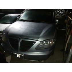ssangyong rodius del año 2005