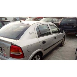 opel astra g berlina del año 1999