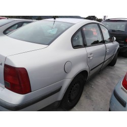 volkswagen passat berlina (3b2) del año 1996