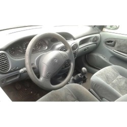 renault megane i fase 2 classic (la..) del año 1997