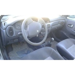 renault megane i fase 2 classic (la..) del año 2003