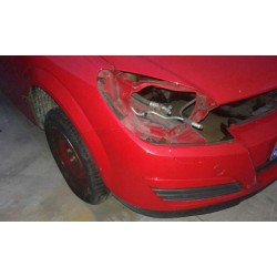 opel astra h berlina del año 2004