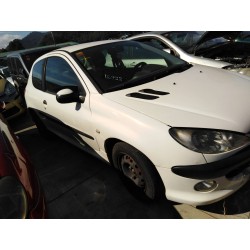 peugeot 206 berlina del año 2001