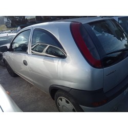 opel corsa c del año 2003
