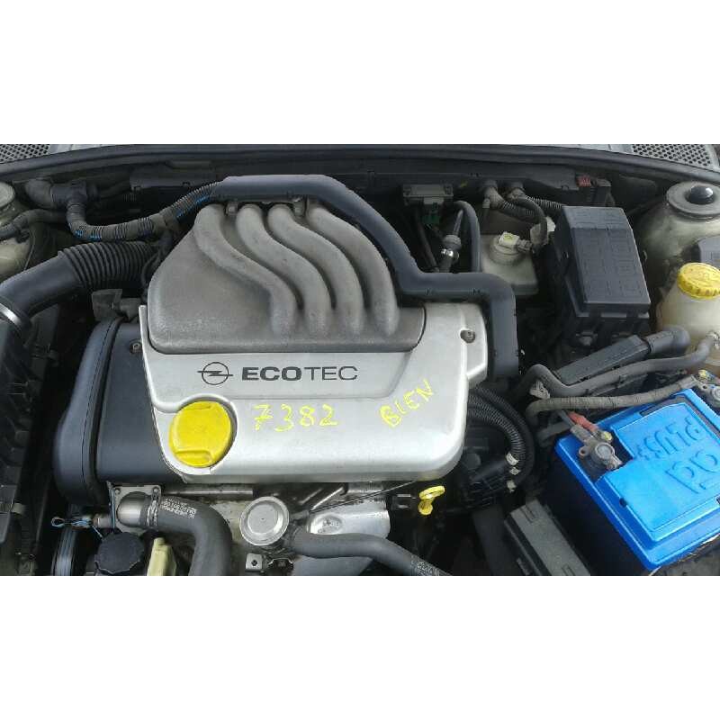 opel vectra b berlina del año 1998