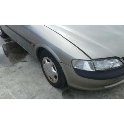 opel vectra b berlina del año 1998