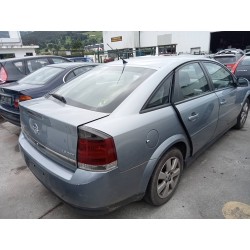 opel vectra c berlina del año 2005