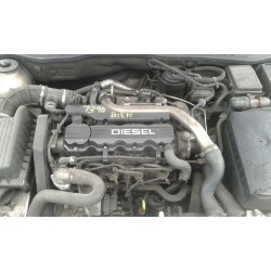 opel astra g berlina del año 1999