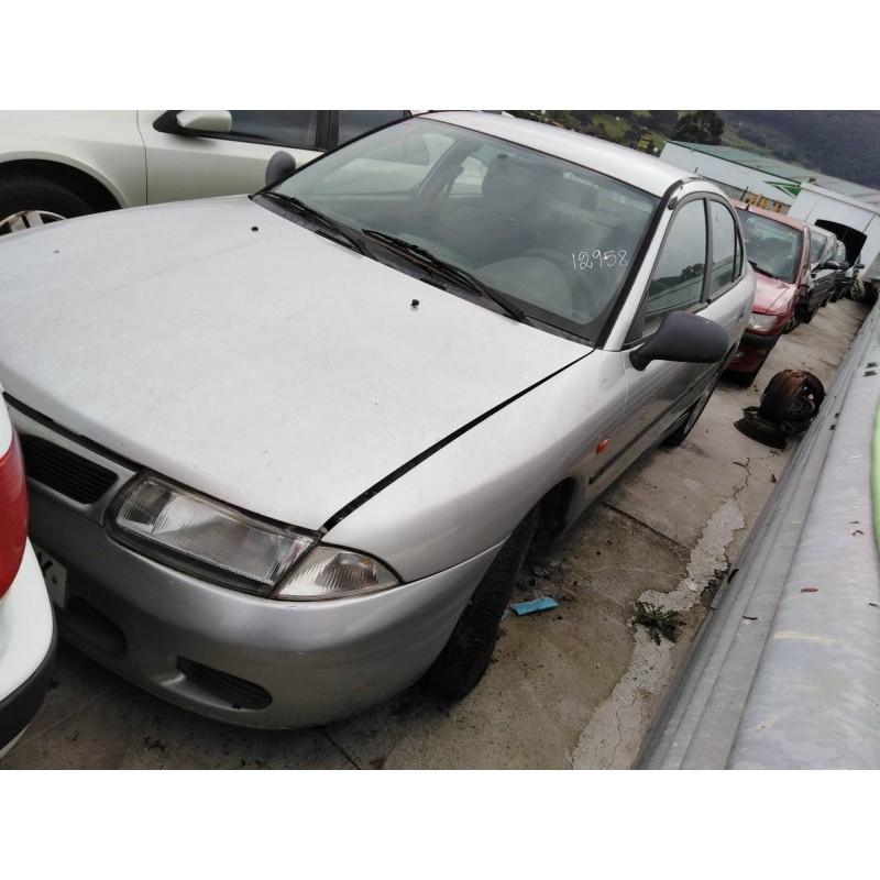 mitsubishi carisma berina 5 (da0) del año 1998 mitsubishi carisma berina 5 (da0) del año 1998