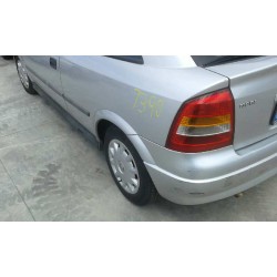 opel astra g berlina del año 1999