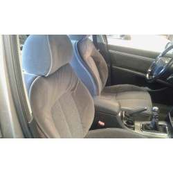 peugeot 407 del año 2004