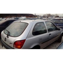 ford fiesta berlina del año 1997