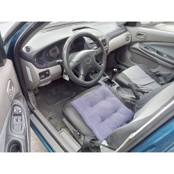 nissan almera (n16/e) del año 2001