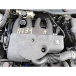 peugeot 206 berlina del año 2001