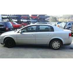 opel vectra c berlina del año 2005