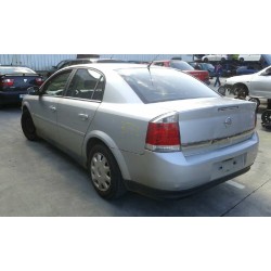 opel vectra c berlina del año 2005