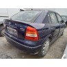 opel astra g berlina del año 2000