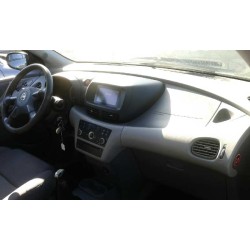 nissan almera tino (v10m) del año 2003