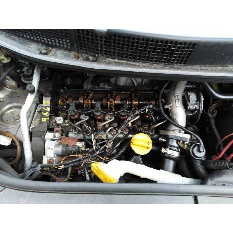 renault scenic ii del año 2004