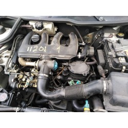 peugeot 206 berlina del año 2000
