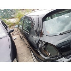 nissan almera (n16/e) del año 2000