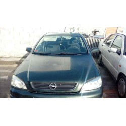opel astra g berlina del año 2002