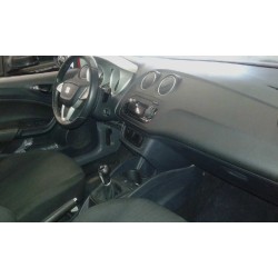 seat ibiza (6j5) del año 2008