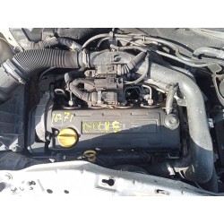 opel corsa c del año 2001