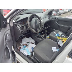 ford focus turnier (cak) del año 2003