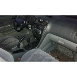 mitsubishi galant berlina (ea0) del año 1997