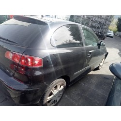 seat ibiza (6l1) del año 2003