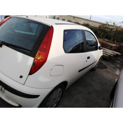 fiat punto berlina (188) del año 2001
