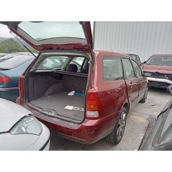 ford focus turnier (cak) del año 2001