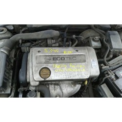 opel vectra b berlina del año 2001