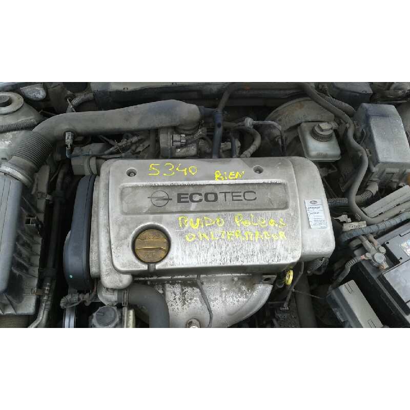 opel vectra b berlina del año 2001
