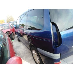 peugeot 807 del año 2004