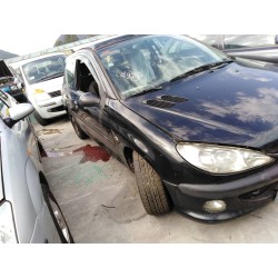 peugeot 206 berlina del año 2002