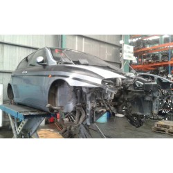 alfa romeo 147 (190) del año 2001