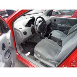 daewoo kalos del año 2004