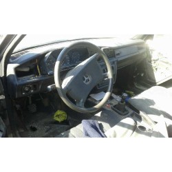 mercedes clase c (w201) berlina del año 1988