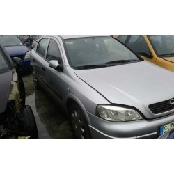 opel astra g berlina del año 1999