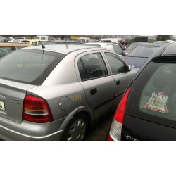 opel astra g berlina del año 1999
