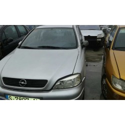 opel astra g berlina del año 1999