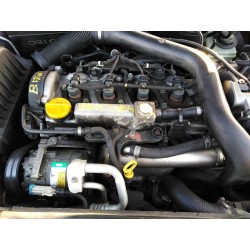 opel astra h berlina del año 2004