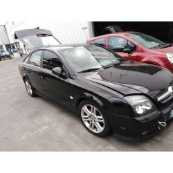 opel vectra c berlina del año 2003