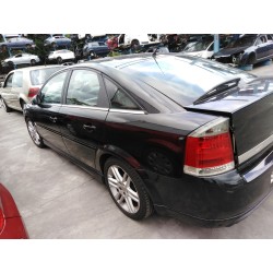 opel vectra c berlina del año 2003