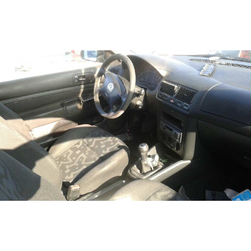 volkswagen golf iv berlina (1j1) del año 1998