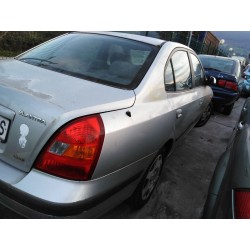 hyundai elantra (xd) del año 2002