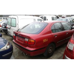 nissan primera berlina (p11) del año 1999