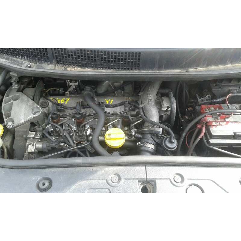 renault scenic ii del año 2004